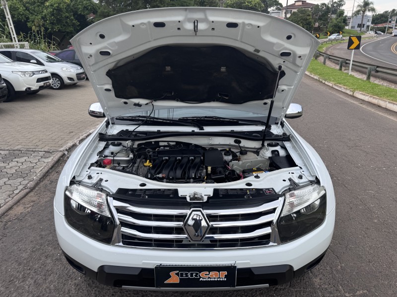 DUSTER 2.0 TECH ROAD II 4X4 16V FLEX 4P MANUAL - 2014 - DOIS IRMãOS