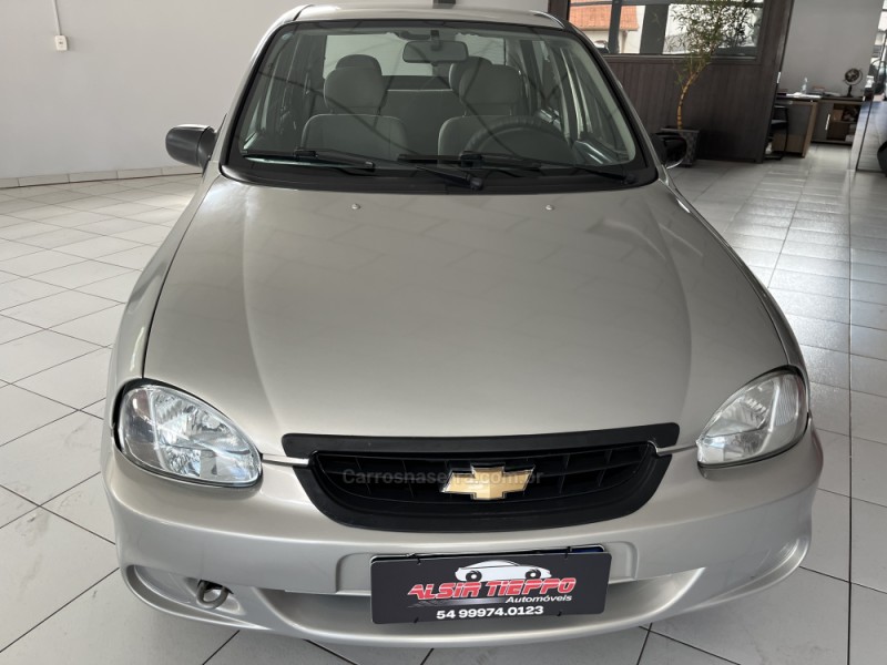 CORSA 1.0 MPFI CLASSIC SEDAN LIFE 8V FLEX 4P MANUAL - 2010 - SANANDUVA
