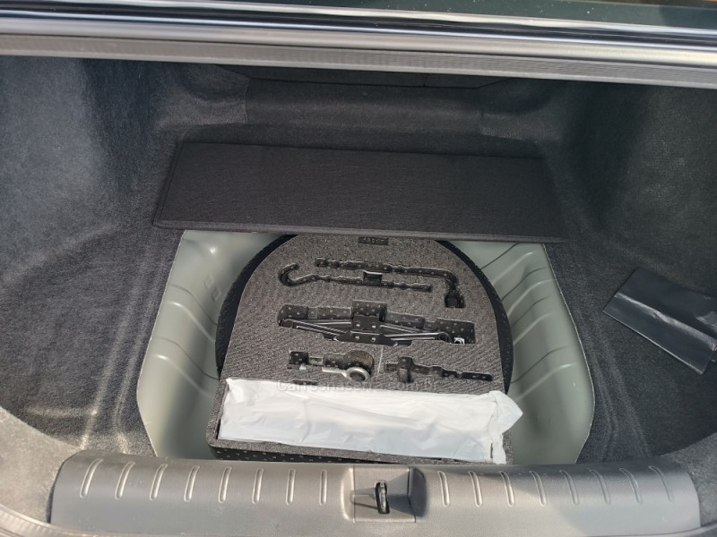 CIVIC 2.0 EXL 16V FLEX 4P AUTOMÁTICO - 2021 - CAXIAS DO SUL