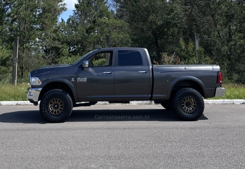 2500 LARAMIE 6.7 CD 4X4 TDI DIESEL 4P AUTOMÁTICA - 2016 - BENTO GONçALVES