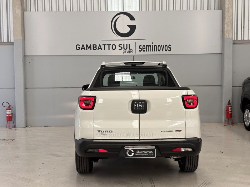 TORO 2.0 16V VOLCANO AT9 4X4 FLEX 4P AUTOMÁTICO - 2018 - BENTO GONçALVES