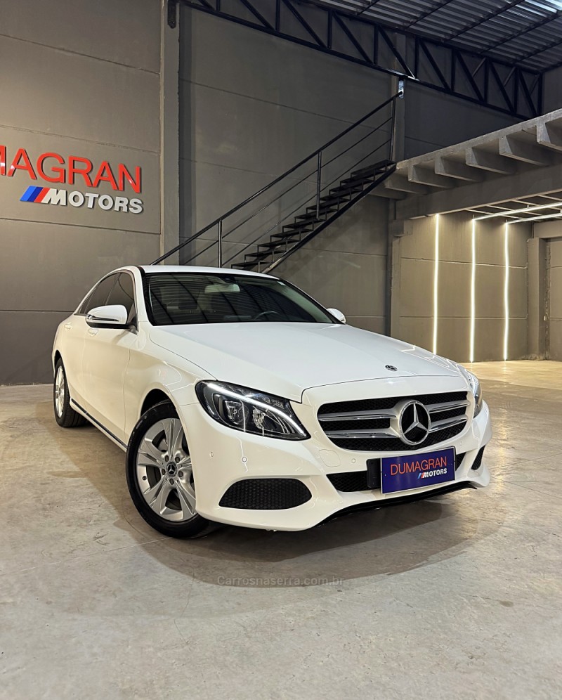 C 180 1.6 CGI AVANTGARDE 16V TURBO GASOLINA 4P AUTOMÁTICO - 2018 - PASSO FUNDO