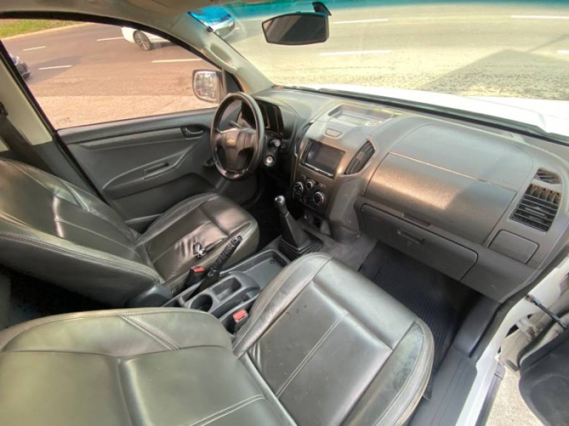 S10 2.4 LS 4X2 CS 8V FLEX 2P MANUAL - 2013 - CAXIAS DO SUL