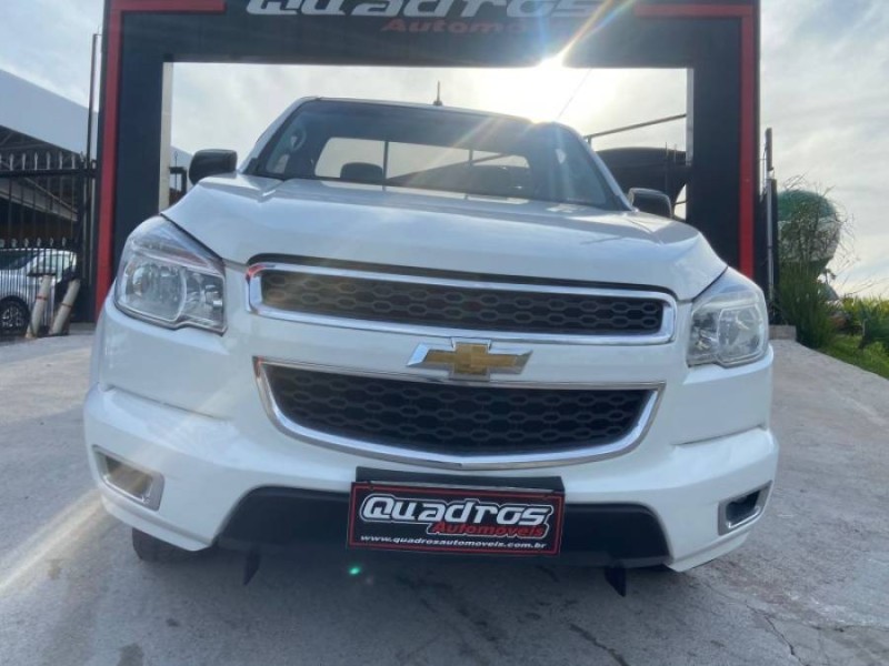 S10 2.4 LS 4X2 CS 8V FLEX 2P MANUAL - 2013 - CAXIAS DO SUL