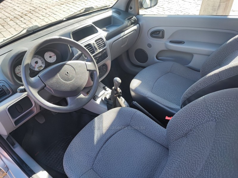 CLIO 1.0 CAMPUS 16V FLEX 2P MANUAL - 2009 - FARROUPILHA