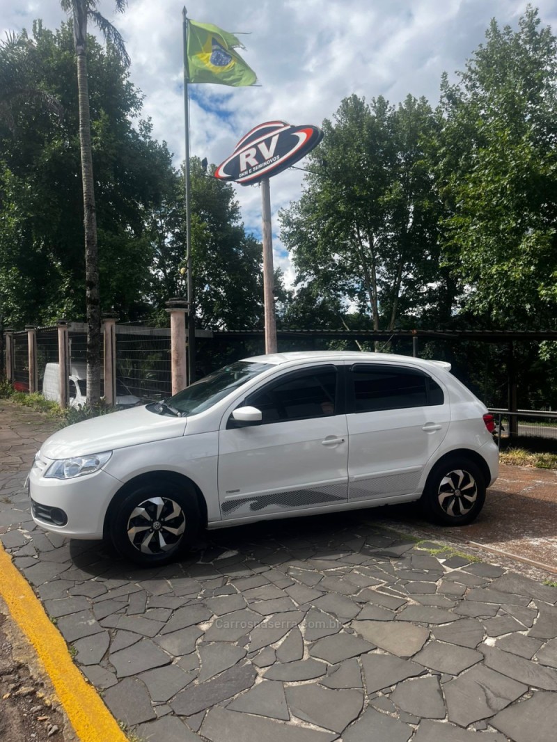 GOL 1.0 MI TREND 8V FLEX 4P MANUAL - 2012 - CARLOS BARBOSA