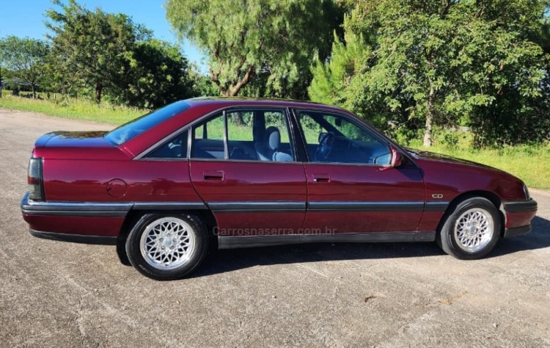 OMEGA 4.1 SFI CD 12V GASOLINA 4P MANUAL - 1997 - FARROUPILHA