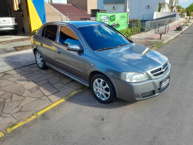 ASTRA 2.0 MPFI ADVANTAGE 8V FLEX 4P MANUAL - 2011 - NOVA PRATA
