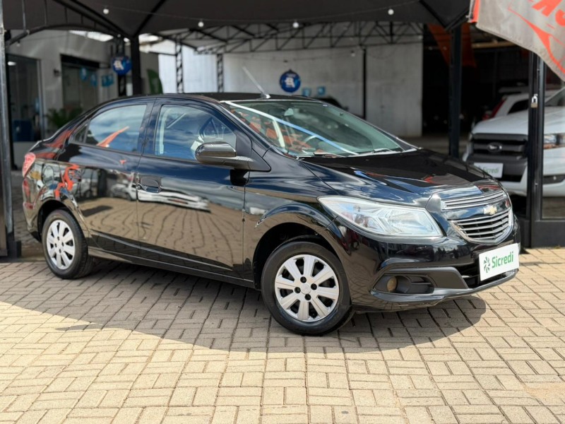 PRISMA 1.0 MPFI LT 8V FLEX 4P MANUAL - 2014 - LAGOA VERMELHA