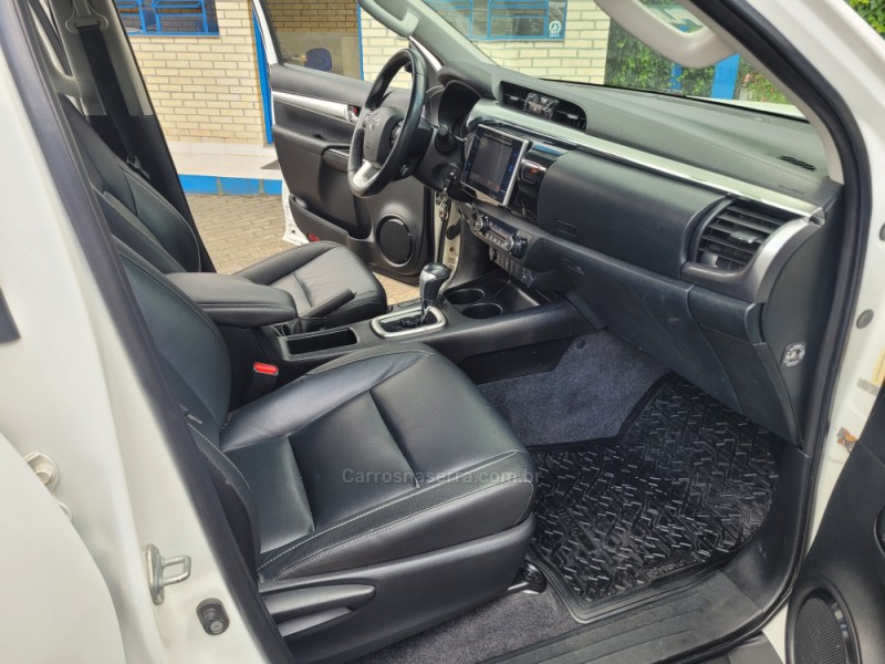 HILUX 2.8 SRV 4X4 CD 16V DIESEL 4P AUTOMÁTICO - 2017 - CAXIAS DO SUL