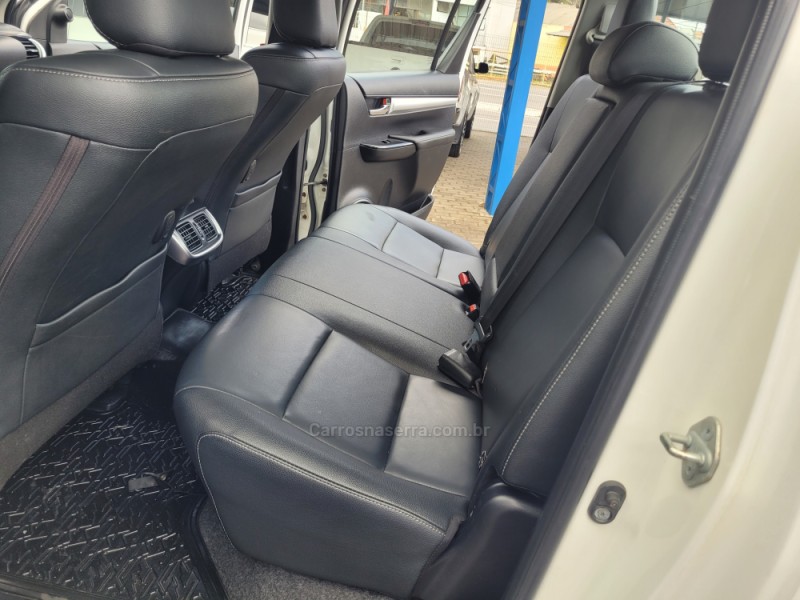 HILUX 2.8 SRV 4X4 CD 16V DIESEL 4P AUTOMÁTICO - 2017 - CAXIAS DO SUL