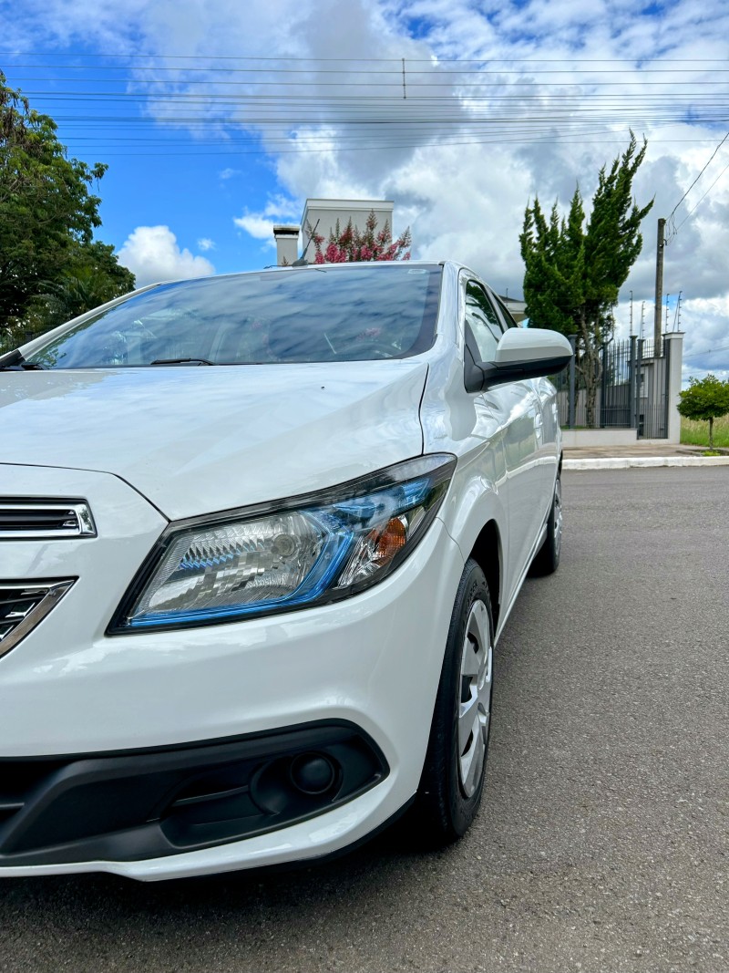 PRISMA 1.4 MPFI LT 8V FLEX 4P MANUAL - 2015 - BENTO GONçALVES