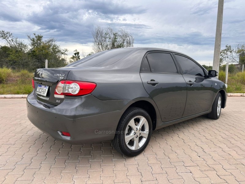COROLLA 2.0 XEI 16V FLEX 4P AUTOMÁTICO - 2013 - PORTãO