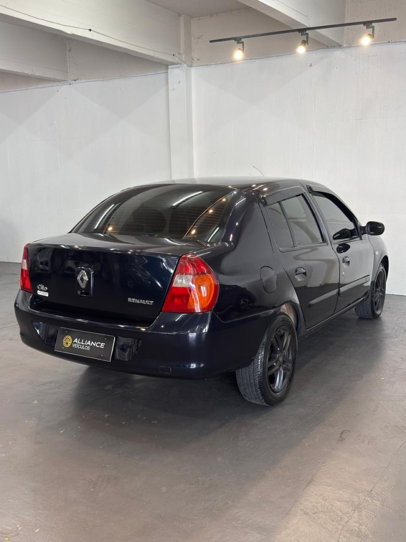 CLIO 1.6 PRIVILÉGE SEDAN 16V FLEX 4P MANUAL - 2007 - CAXIAS DO SUL