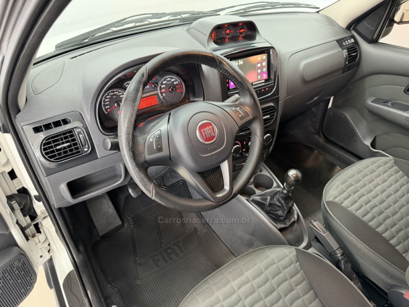 PALIO 1.8 MPI ADVENTURE WEEKEND 8V FLEX 4P MANUAL - 2017 - CAXIAS DO SUL