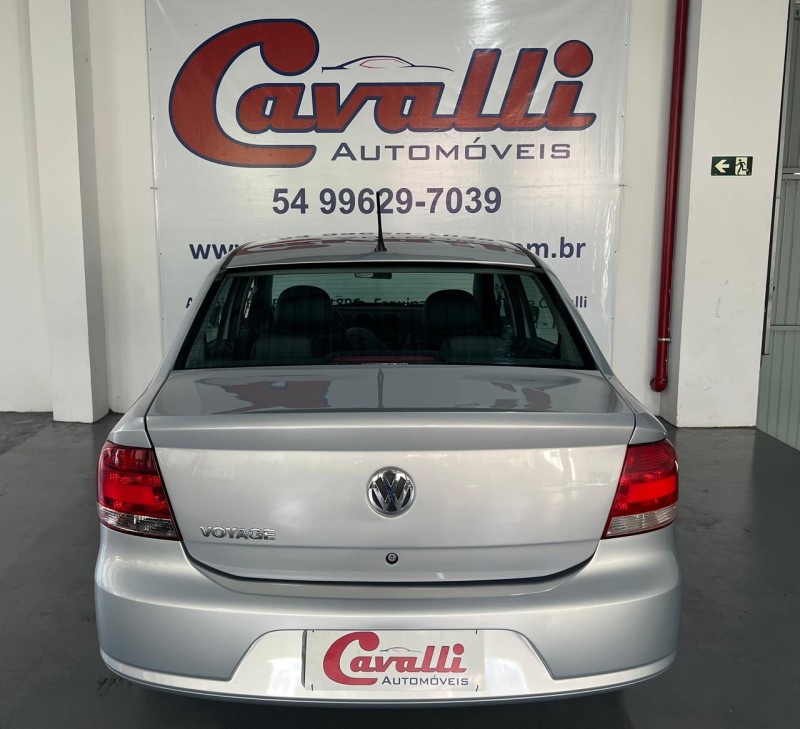 VOYAGE 1.0 MI 8V FLEX 4P MANUAL - 2009 - CAXIAS DO SUL