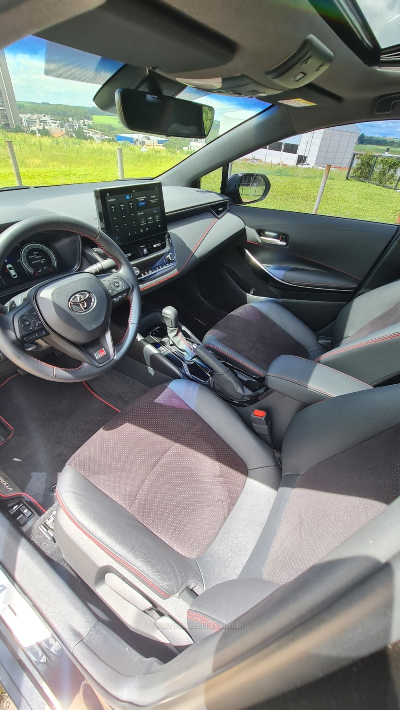 COROLLA 2.0 GR SPORT 16V FLEX 4P AUTOMÁTICO - 2025 - LAGOA VERMELHA