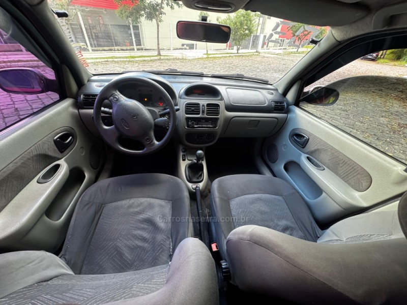 CLIO 1.0 AUTHENTIQUE 8V GASOLINA 4P MANUAL - 2003 - CAXIAS DO SUL