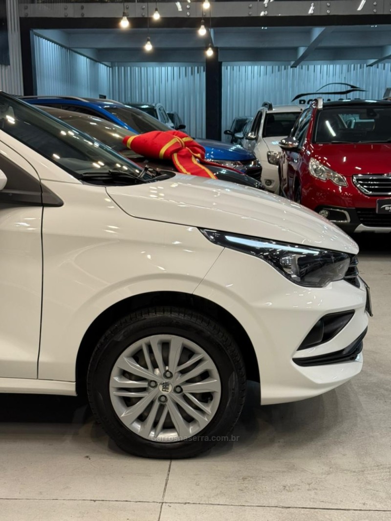 CRONOS 1.3 DRIVE 8V FLEX 4P MANUAL - 2023 - CAXIAS DO SUL