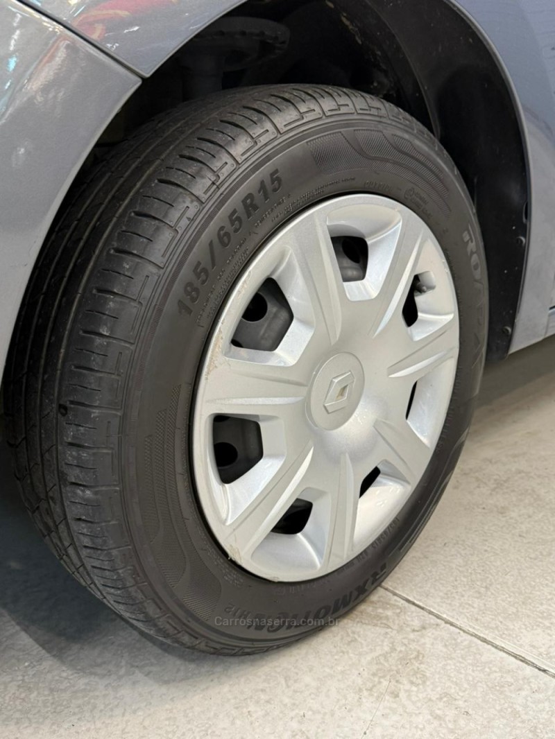 LOGAN 1.0 AUTHENTIQUE 16V FLEX 4P MANUAL - 2015 - CAXIAS DO SUL