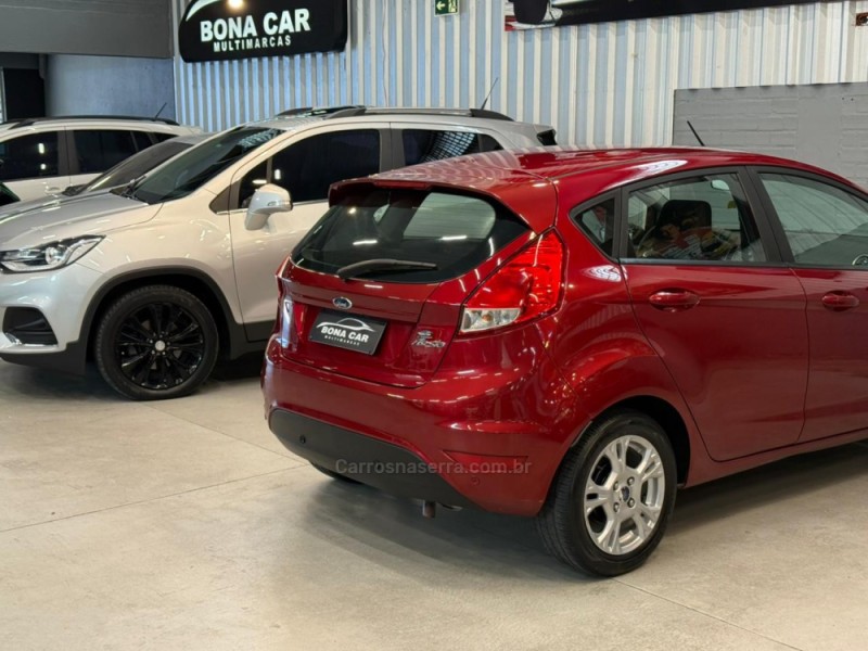 FIESTA 1.6 SEL HATCH 16V FLEX 4P MANUAL - 2017 - CAXIAS DO SUL