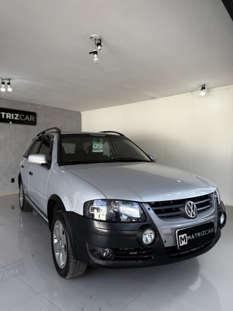 PARATI 1.6 MI SURF 8V FLEX 4P MANUAL G.IV - 2009 - CANELA