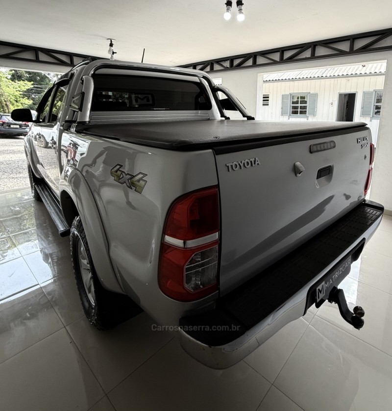 HILUX 2.7 SRV 4X2 CD 16V FLEX 4P AUTOMÁTICO - 2013 - CANELA