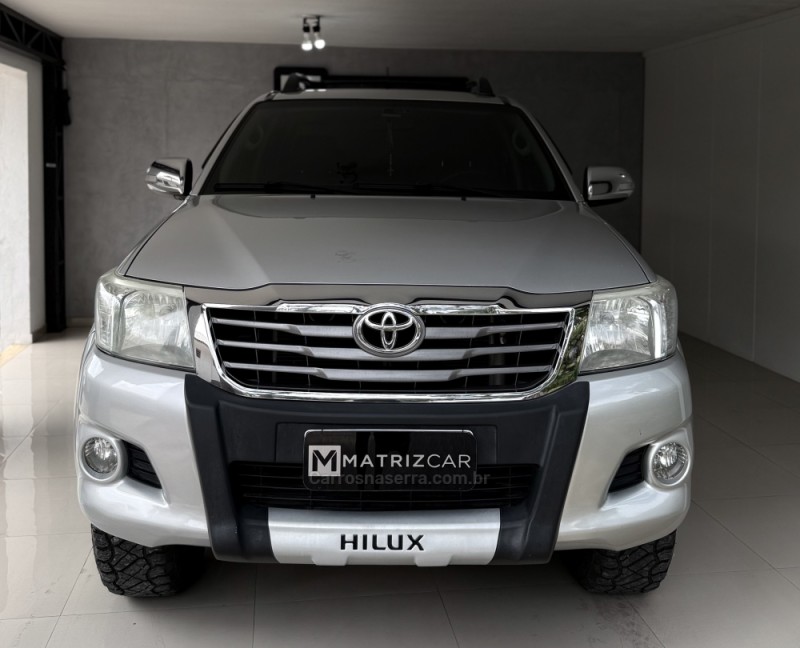 hilux 2.7 srv 4x2 cd 16v flex 4p automatico 2013 canela