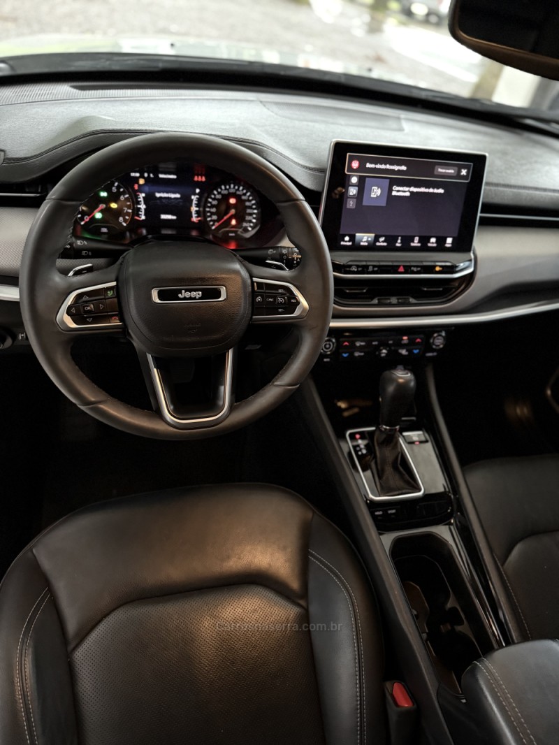 COMPASS 1.3 LONGITUDE DARK T270 16V TURBO 4X2 FLEX 4P AUTOMÁTICO - 2023 - CANELA