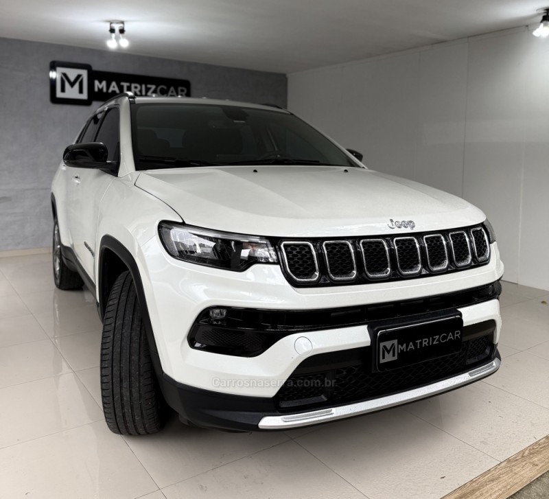 COMPASS 1.3 LONGITUDE DARK T270 16V TURBO 4X2 FLEX 4P AUTOMÁTICO - 2023 - CANELA