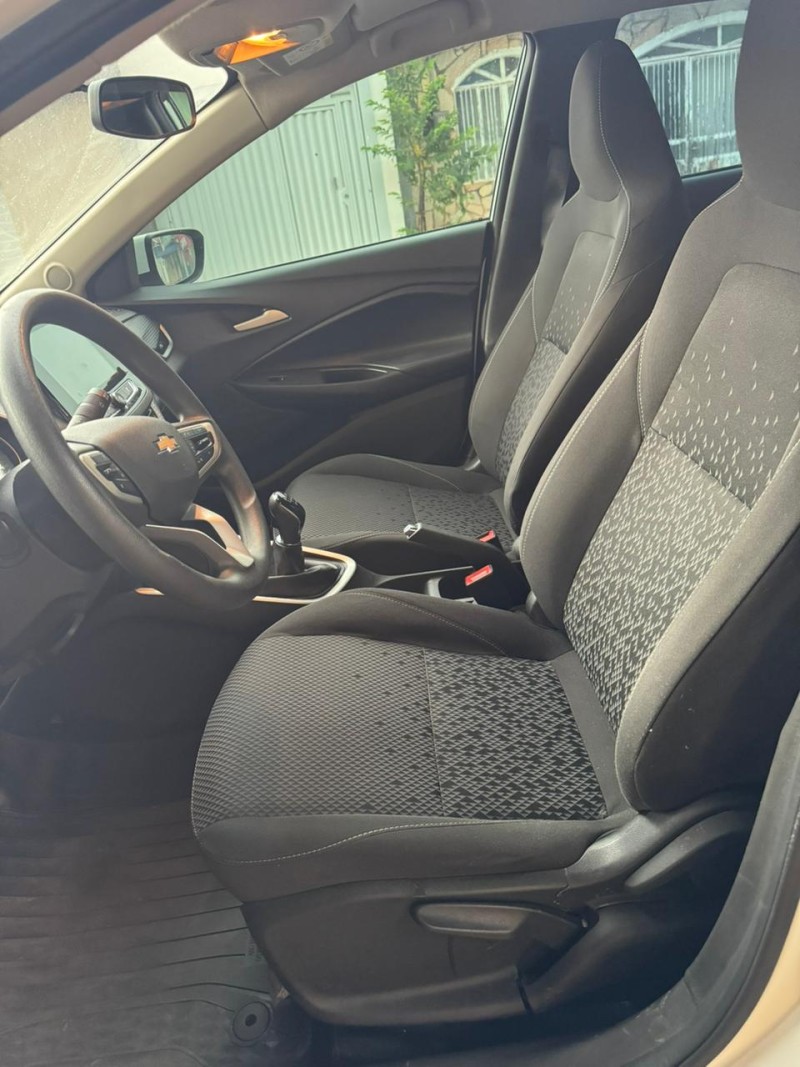 ONIX 1.0 SEDAN PLUS LT 12V FLEX 4P MANUAL - 2021 - CAXIAS DO SUL