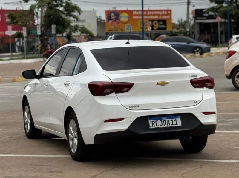 ONIX 1.0 SEDAN PLUS LT 12V FLEX 4P MANUAL - 2021 - CAXIAS DO SUL