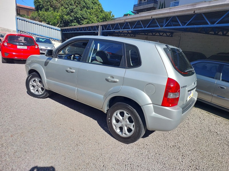 TUCSON 2.0 MPFI GLS 16V 143CV 2WD GASOLINA 4P AUTOMÁTICO - 2011 - BENTO GONçALVES