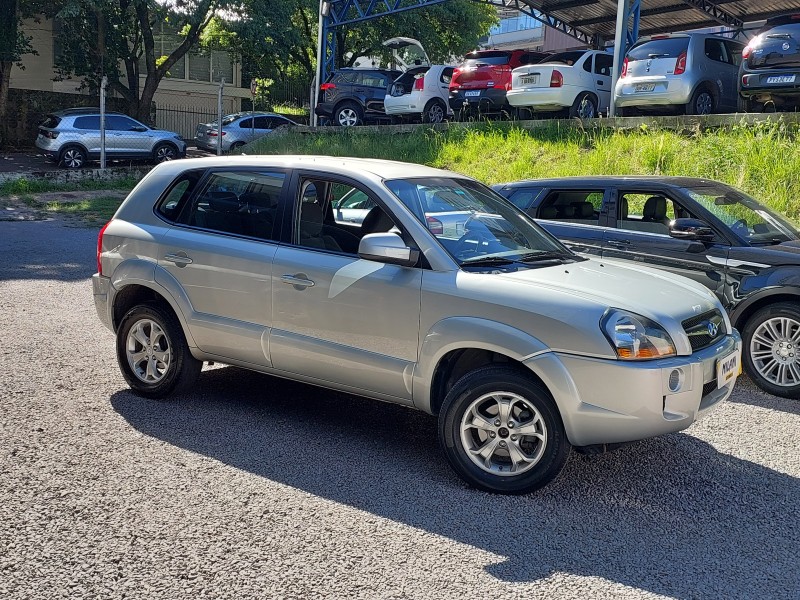 TUCSON 2.0 MPFI GLS 16V 143CV 2WD GASOLINA 4P AUTOMÁTICO - 2011 - BENTO GONçALVES