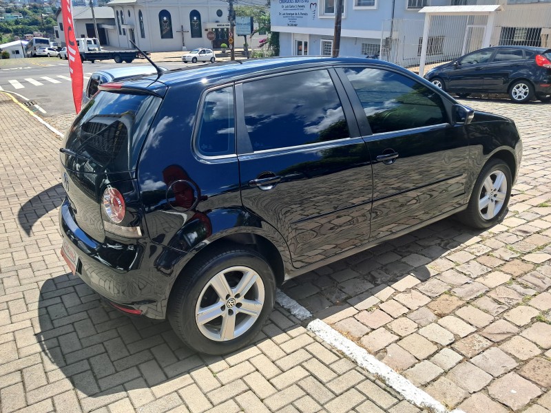 POLO 1.6 MI 8V FLEX 4P MANUAL - 2014 - CAXIAS DO SUL