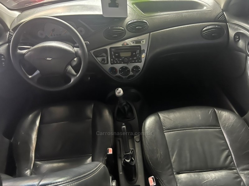FOCUS 1.6 8V GASOLINA 4P MANUAL - 2007 - GARIBALDI