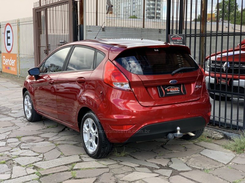FIESTA 1.5 SE HATCH 16V FLEX 4P MANUAL - 2014 - CAXIAS DO SUL
