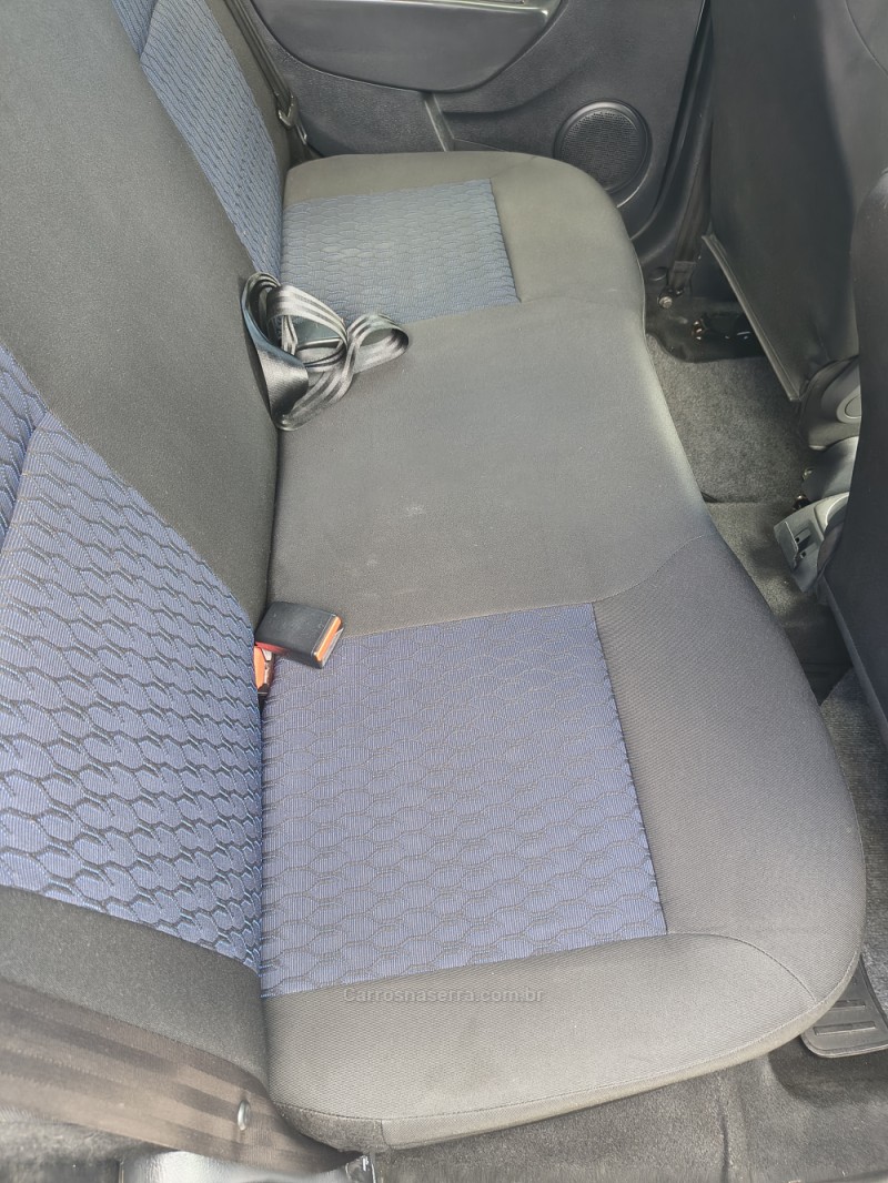 SANDERO 1.6 EXPRESSION 8V FLEX 4P MANUAL - 2017 - CAXIAS DO SUL