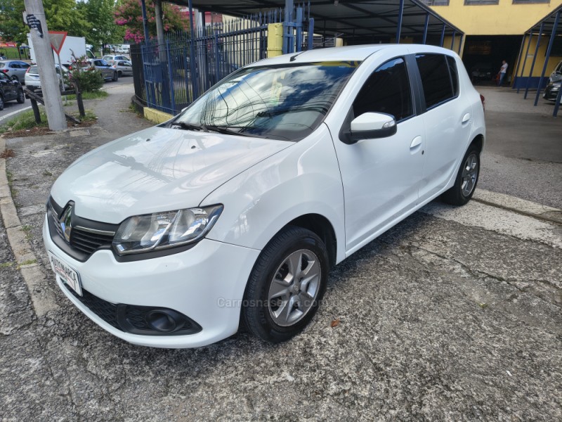 SANDERO 1.6 EXPRESSION 8V FLEX 4P MANUAL - 2017 - CAXIAS DO SUL