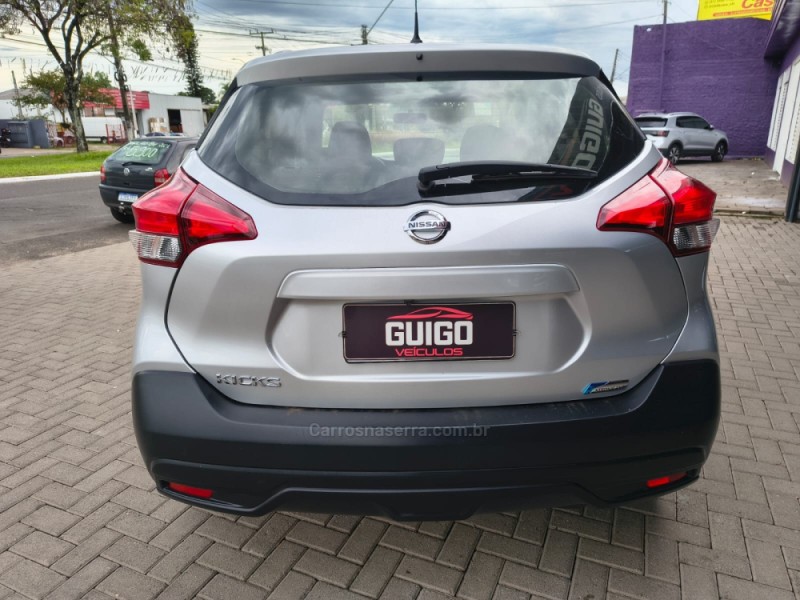 KICKS 1.6 16V FLEX S XTRONIC 4P AUTOMÁTICO - 2018 - NOVO HAMBURGO