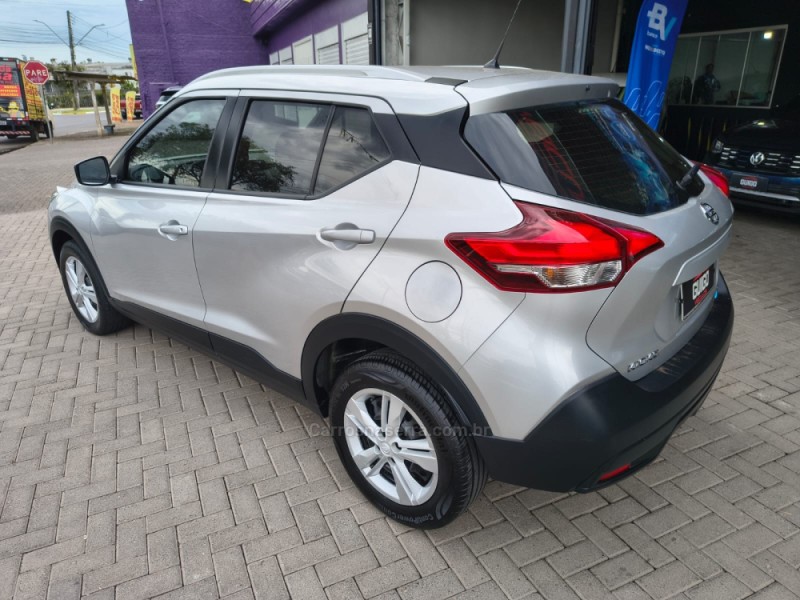 KICKS 1.6 16V FLEX S XTRONIC 4P AUTOMÁTICO - 2018 - NOVO HAMBURGO