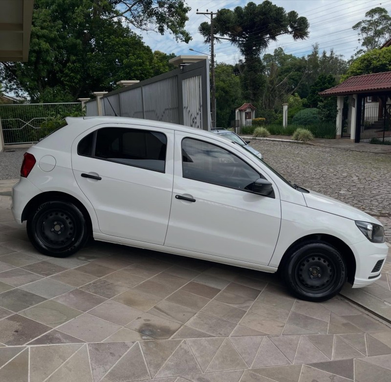 GOL 1.0 12V MPI TOTALFLEX 4P MANUAL - 2023 - NOVA PETRóPOLIS