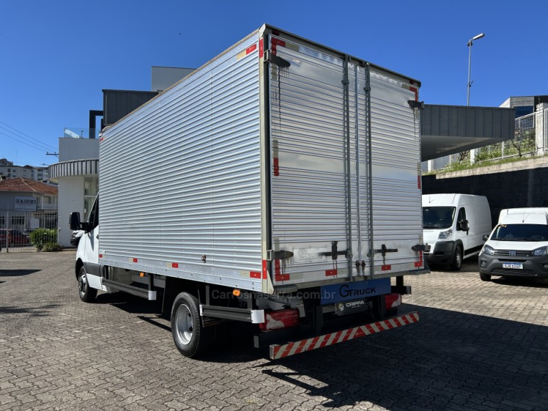 SPRINTER 2.2 CHASSI 516 LONGO DIESEL 3P MANUAL - 2021 - FARROUPILHA