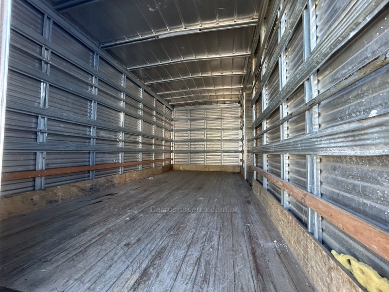 SPRINTER 2.2 CHASSI 516 LONGO DIESEL 3P MANUAL - 2021 - FARROUPILHA