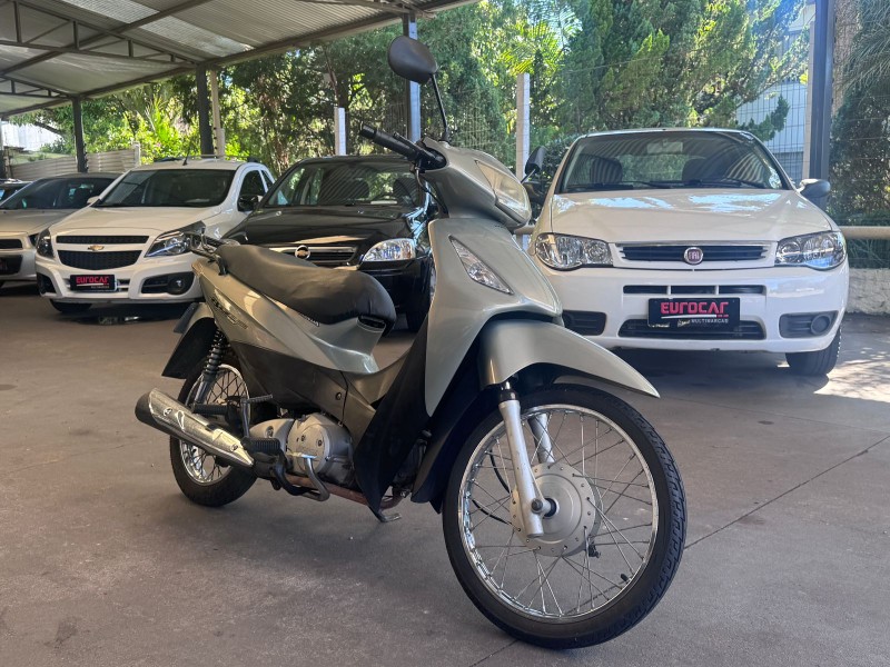 HONDA - BIZ 125 - 2009/2010 - Cinza - R$ 10.900,00