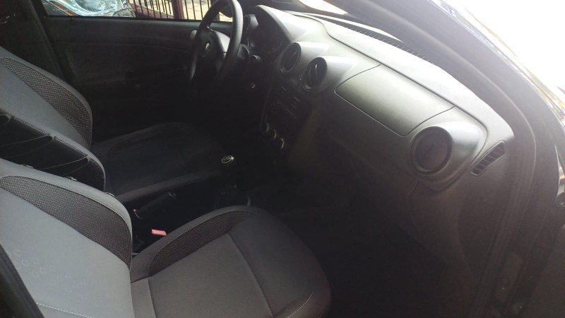 GOL 1.6 MI RALLYE 8V FLEX 4P MANUAL G.V - 2011 - CAXIAS DO SUL