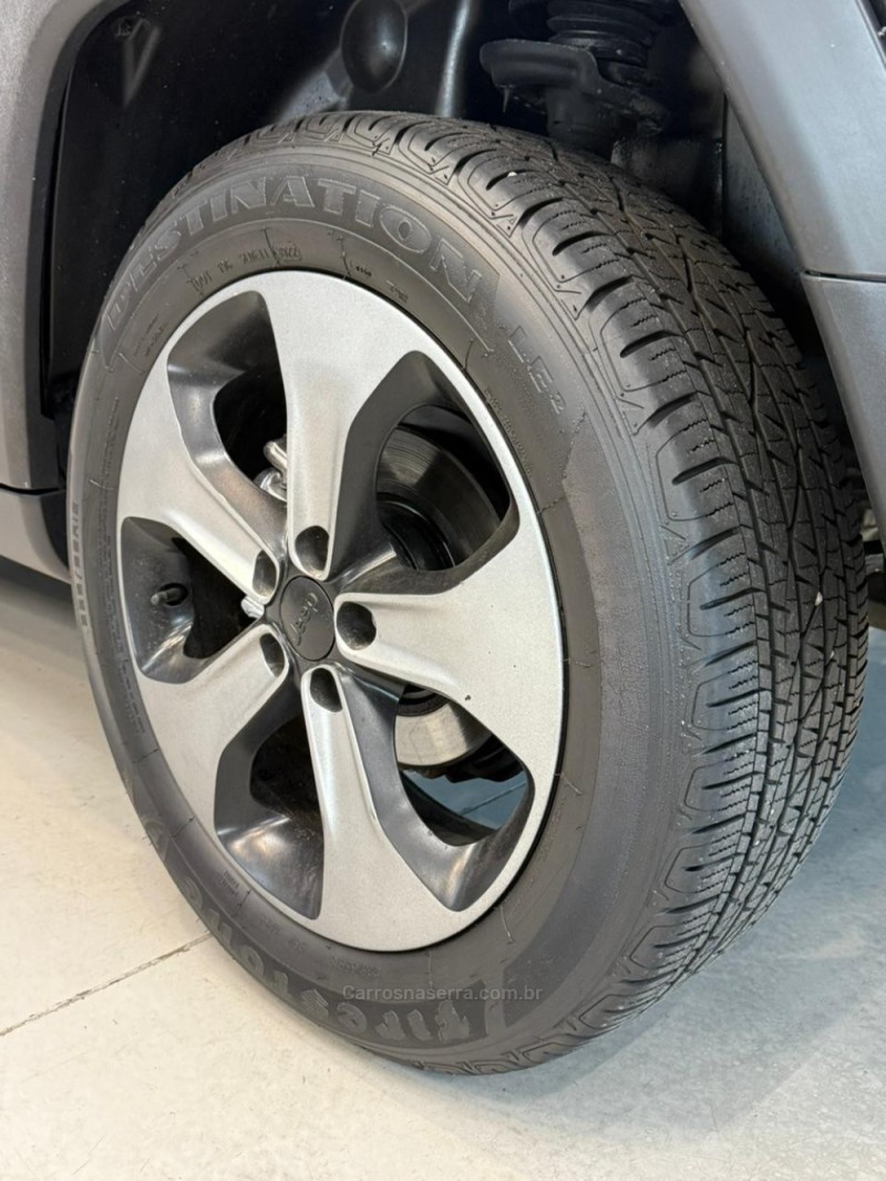 COMPASS 2.0 LONGITUDE TD350 TURBO DIESEL 4X4 4P AUTOMÁTICO - 2017 - CAXIAS DO SUL