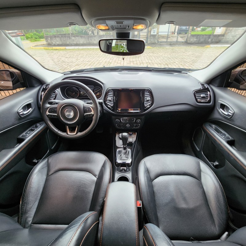 COMPASS 2.0 16V DIESEL LIMITED 4X4 AUTOMÁTICO - 2019 - BENTO GONçALVES