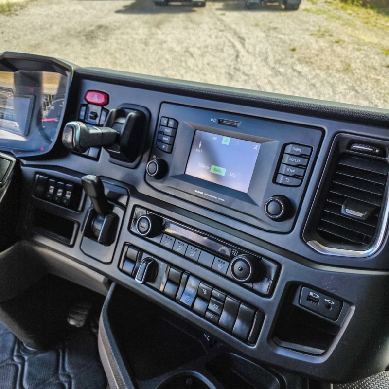 R-410 A 4X2 - 2020 - GARIBALDI