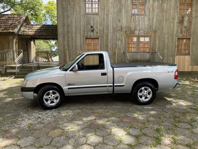 S10 2.8 4X4 CS 12V TURBO INTERCOOLER DIESEL 2P MANUAL - 2004 - BENTO GONçALVES